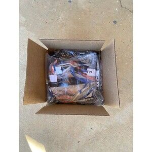 Womens  7 pc Clothing Size XS Multi Box  3 lbs 8x8x8 Box Reseller